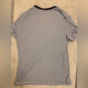 Lulu lemon t
